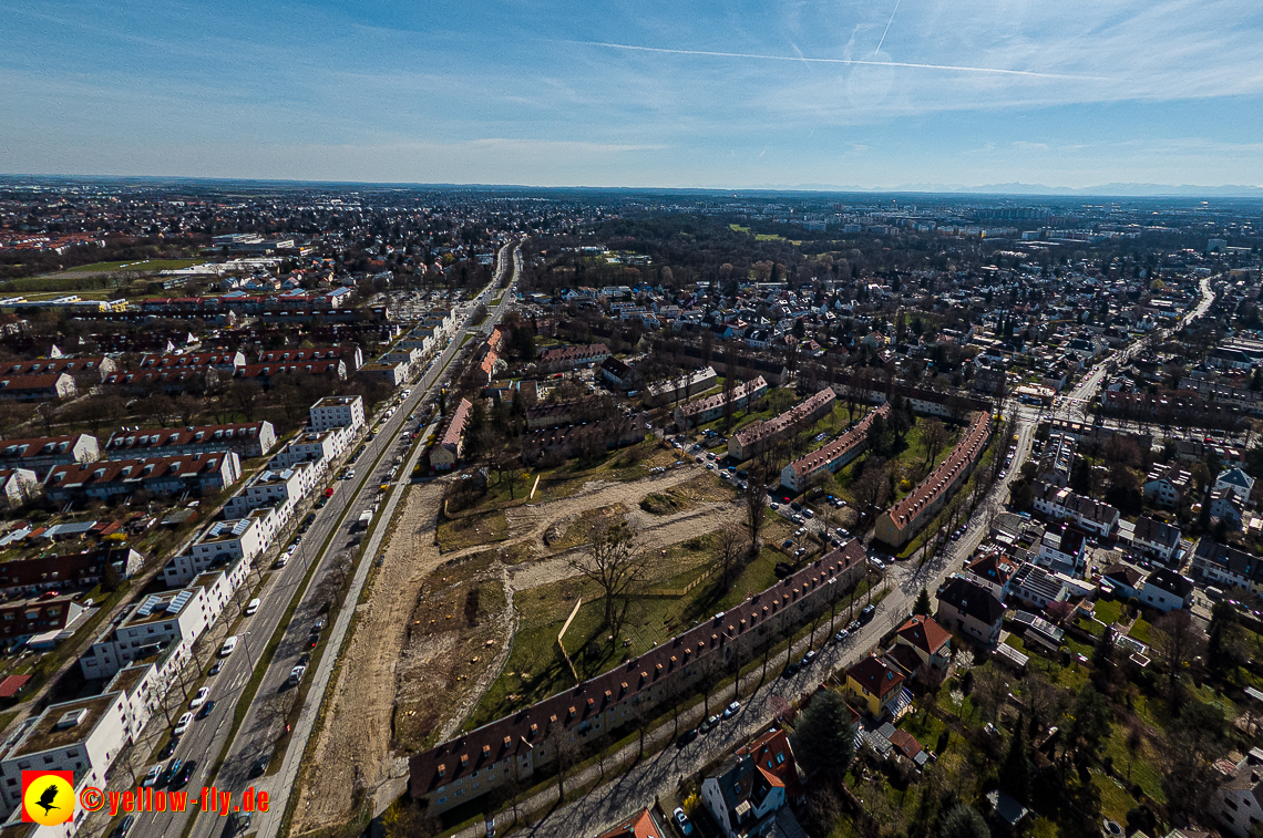 21.03.2023 - Luftbilder von der Baustelle Maikäfersiedlung in Berg am Laim